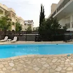 Apartment King's Gardens *