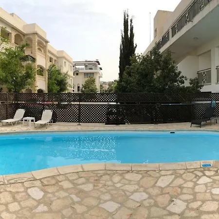 Apartment King's Gardens *